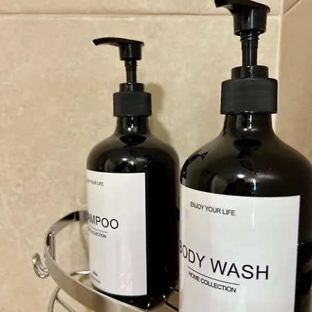 Feel At - - 2 Kalamata