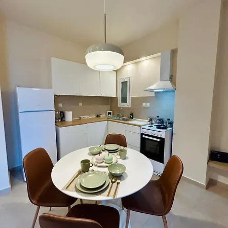 Feel At - - 2 Daire Kalamata