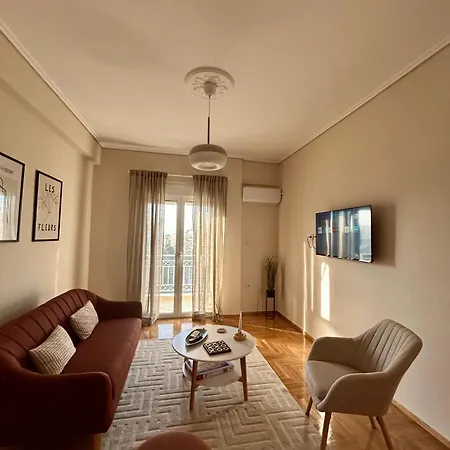 Feel At - - 2 * Kalamata