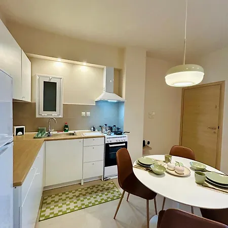 Feel At - - 2 Apartment Kalamata