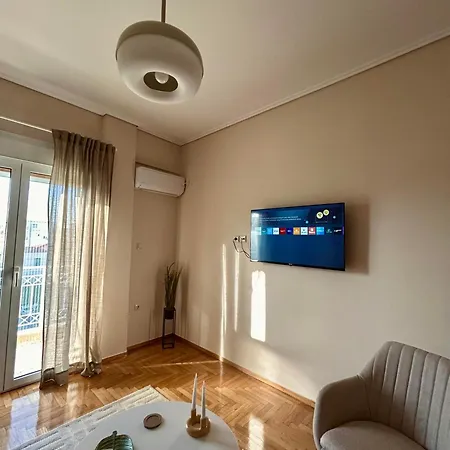 Feel At - - 2 Kalamata