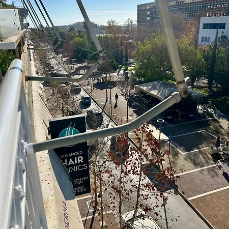 Feel At - - 2 * Kalamata