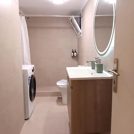 Apartment Feel At - - 2