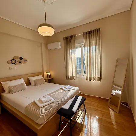 Feel At - - 2 Kalamata