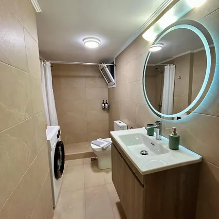 Feel At - - 2 Appartement *